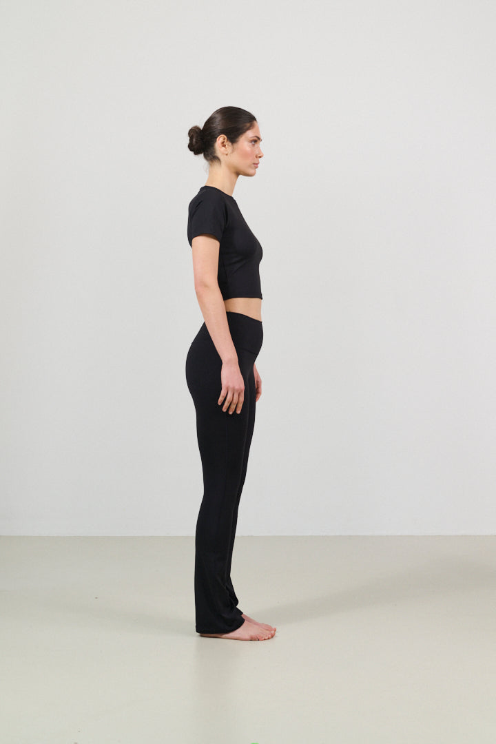 River Lift High-Waisted Flare Legging - Black