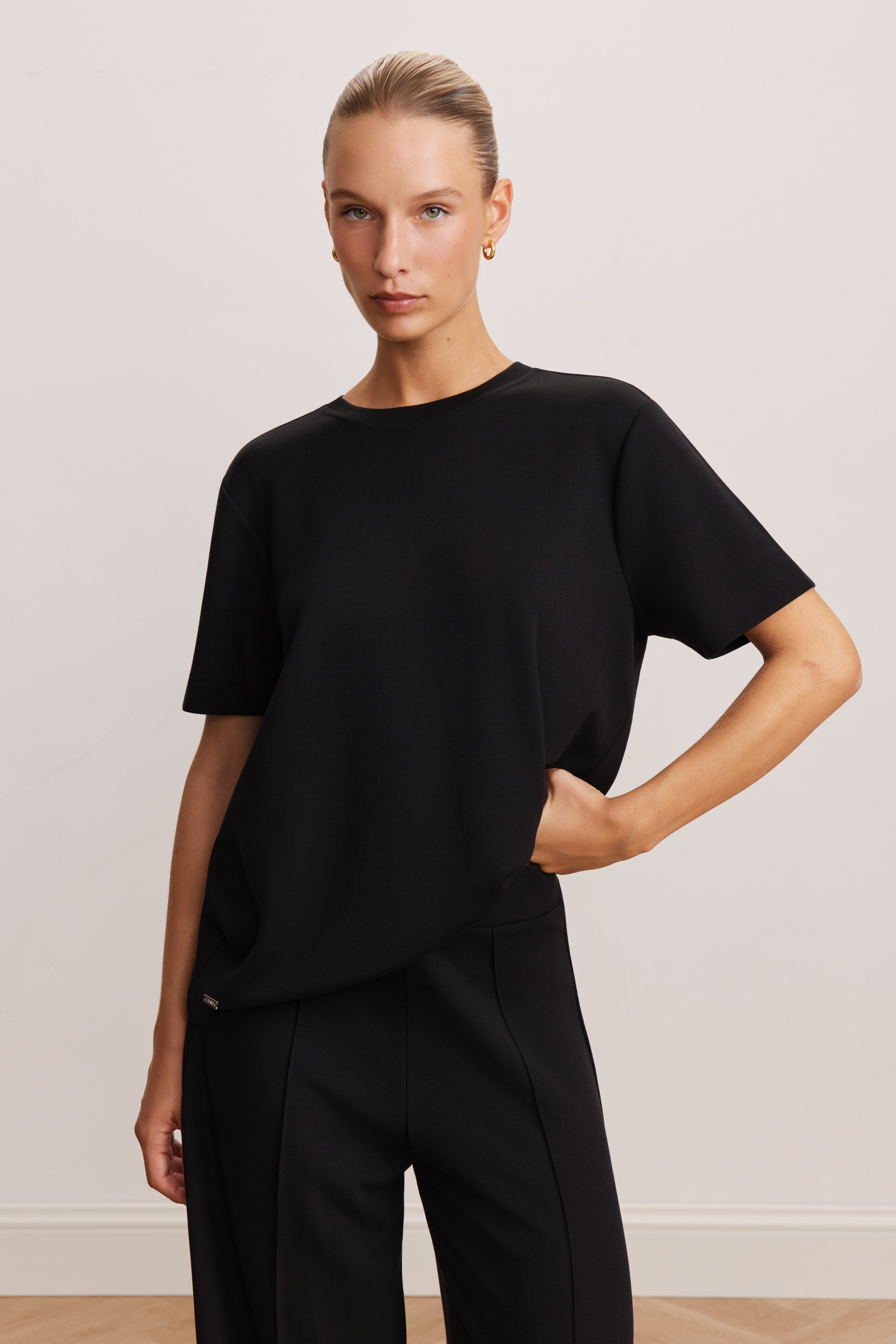 EVA modal blend slim fit tee - Black
